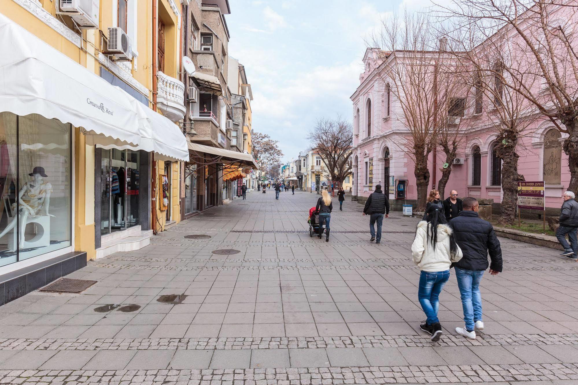 Aparthotel Fotinov Burgas Stad Buitenkant foto